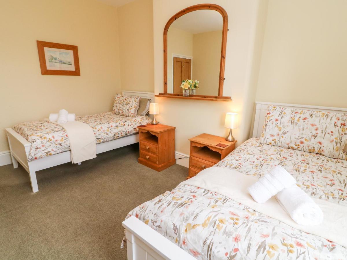 Westmorland Cottage Grange-over-Sands Extérieur photo